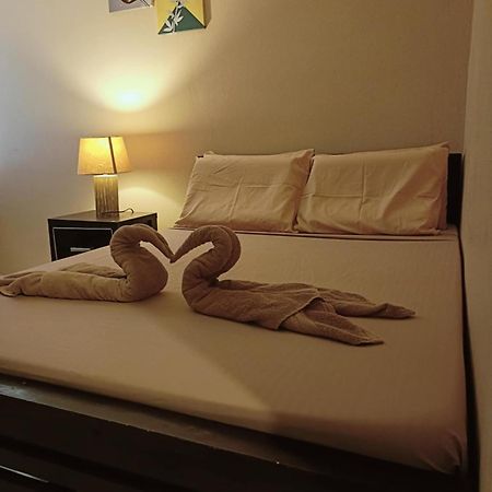 Claytown Pension House Dumaguete City Екстериор снимка