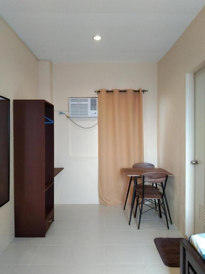 Claytown Pension House Dumaguete City Екстериор снимка