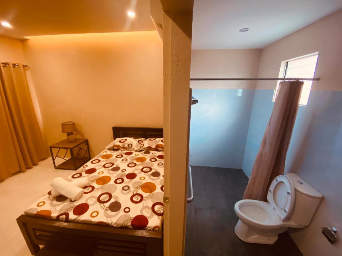 Claytown Pension House Dumaguete City Екстериор снимка