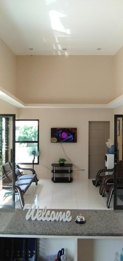 Claytown Pension House Dumaguete City Екстериор снимка