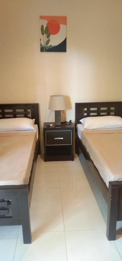 Claytown Pension House Dumaguete City Екстериор снимка