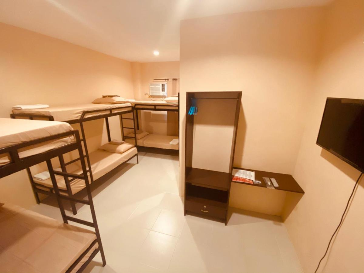Claytown Pension House Dumaguete City Екстериор снимка