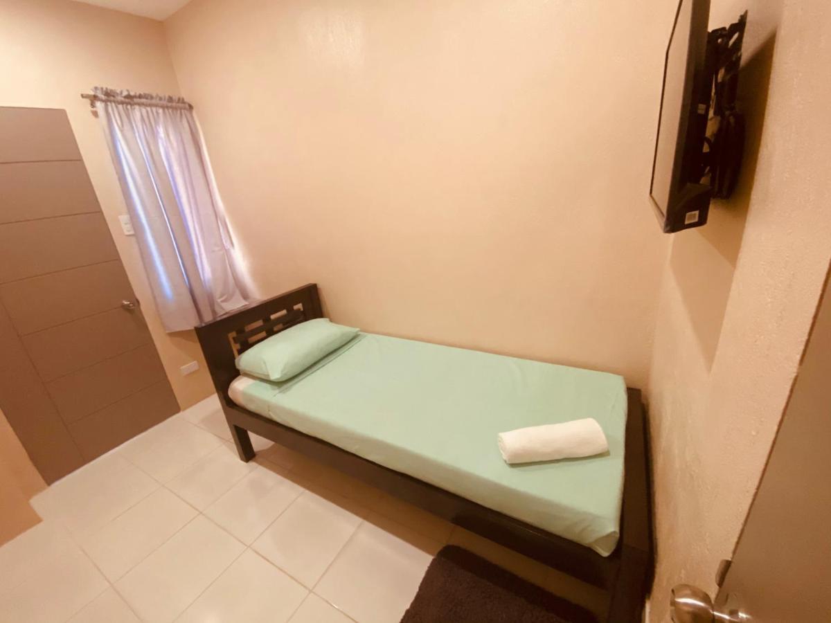 Claytown Pension House Dumaguete City Екстериор снимка
