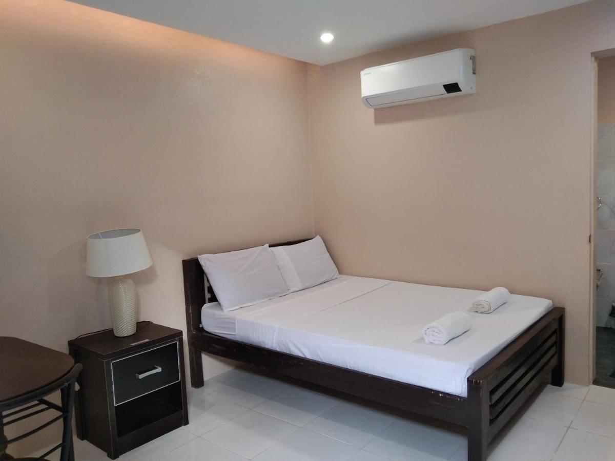 Claytown Pension House Dumaguete City Екстериор снимка