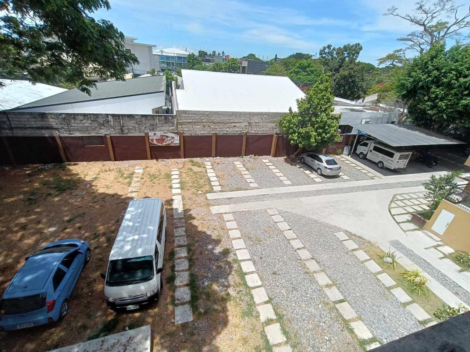 Claytown Pension House Dumaguete City Екстериор снимка