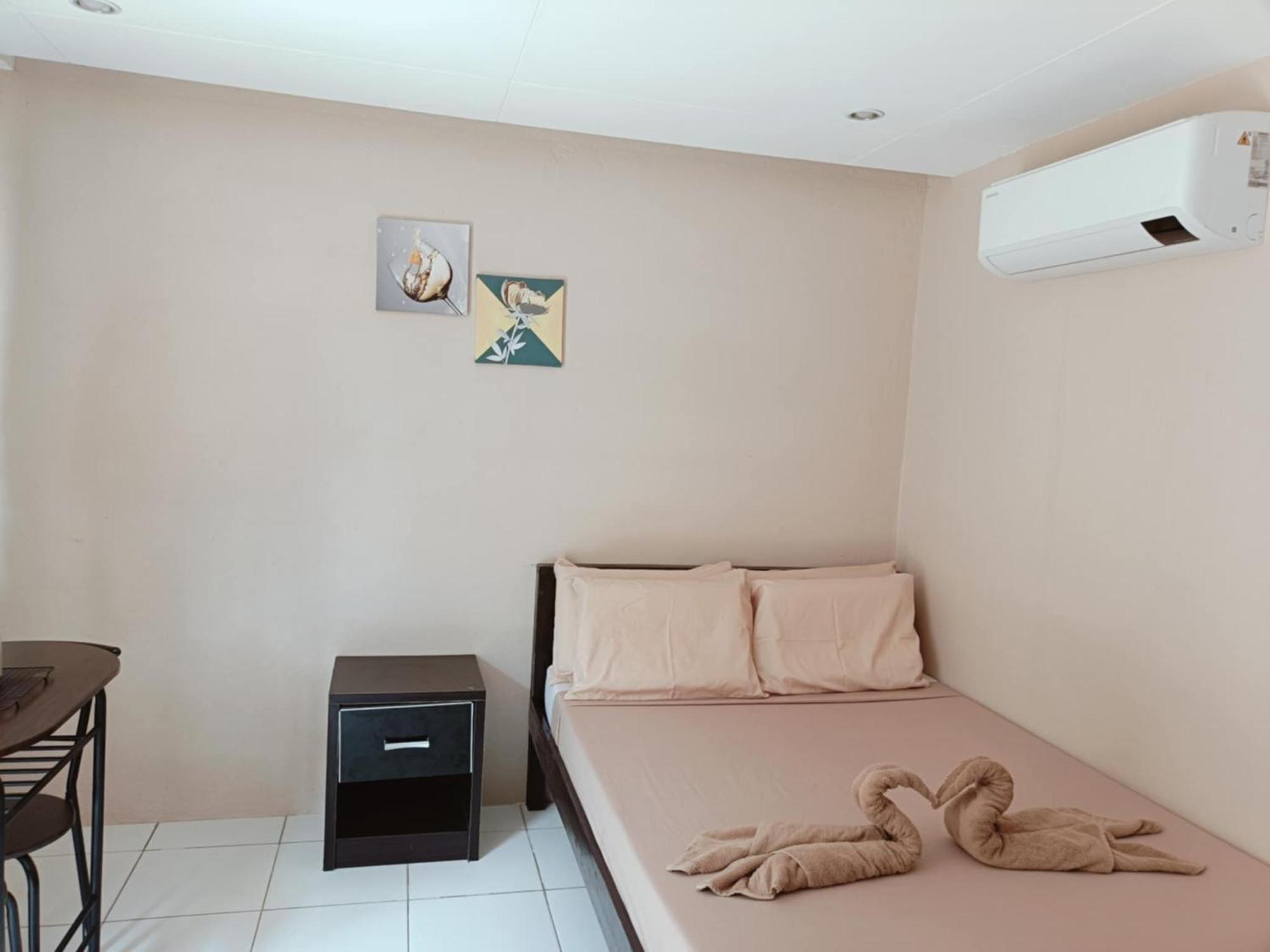 Claytown Pension House Dumaguete City Екстериор снимка