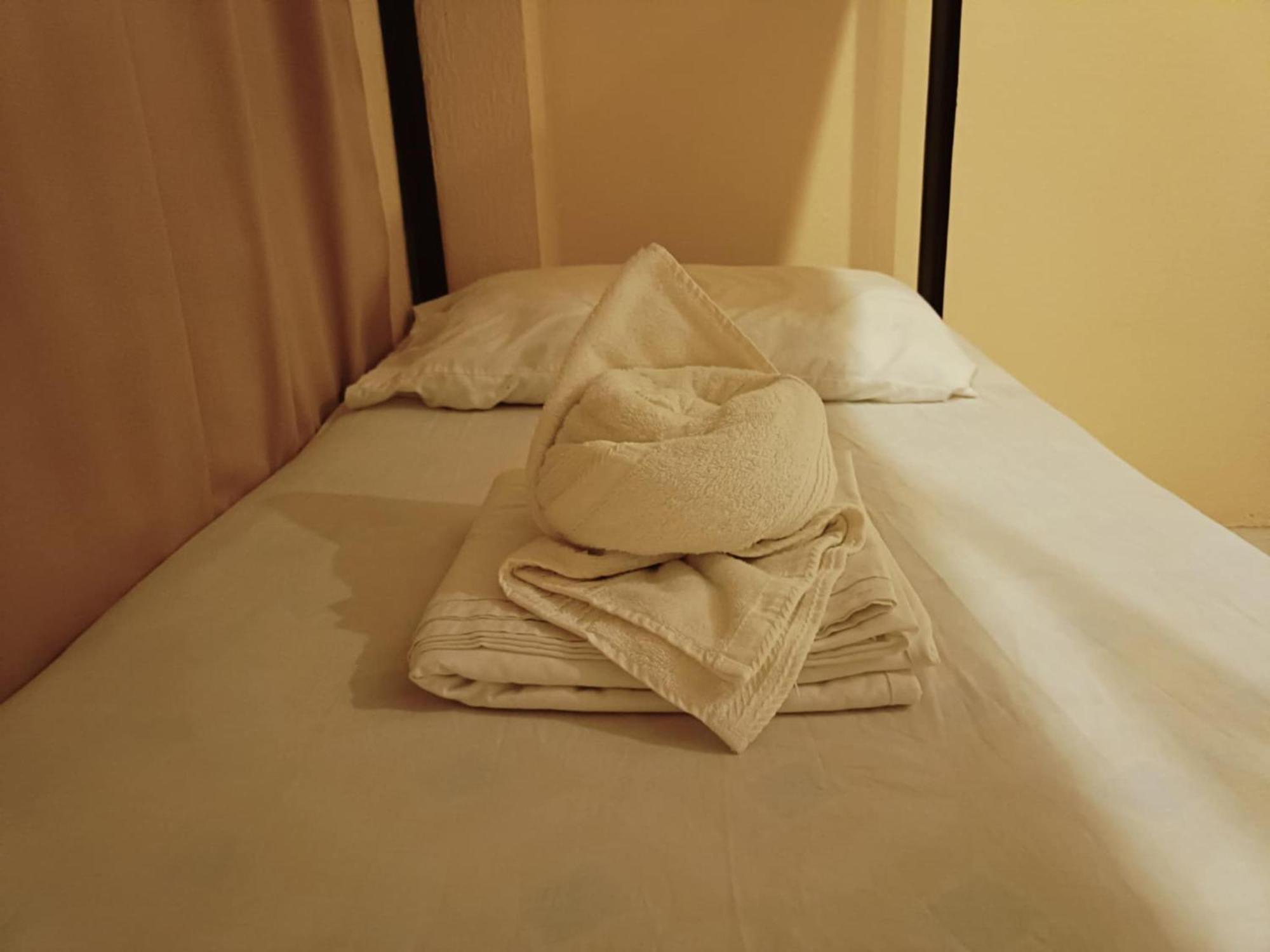 Claytown Pension House Dumaguete City Екстериор снимка