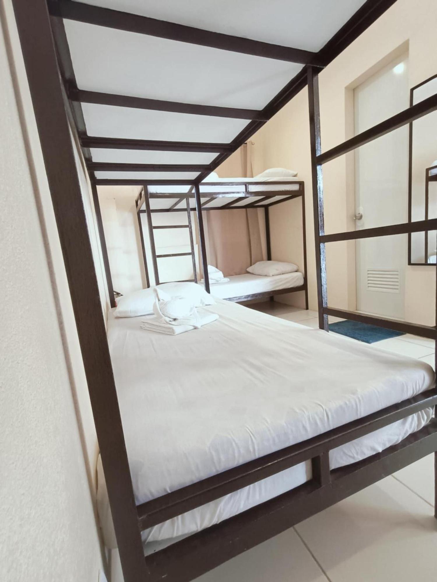 Claytown Pension House Dumaguete City Екстериор снимка