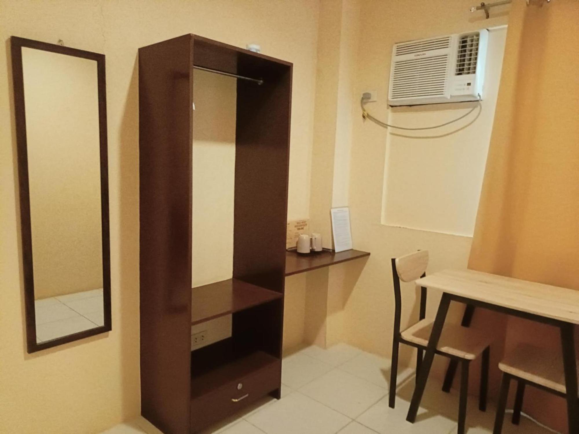 Claytown Pension House Dumaguete City Екстериор снимка